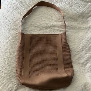 Gently Used Everlane Do-It-All Tote